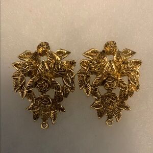 Elegant Gold Floral Earrings